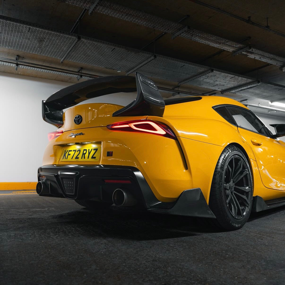 TOYOTA GR SUPRA A90 CARBON FIBRE STREET HUNTER SPOILER (2019+)