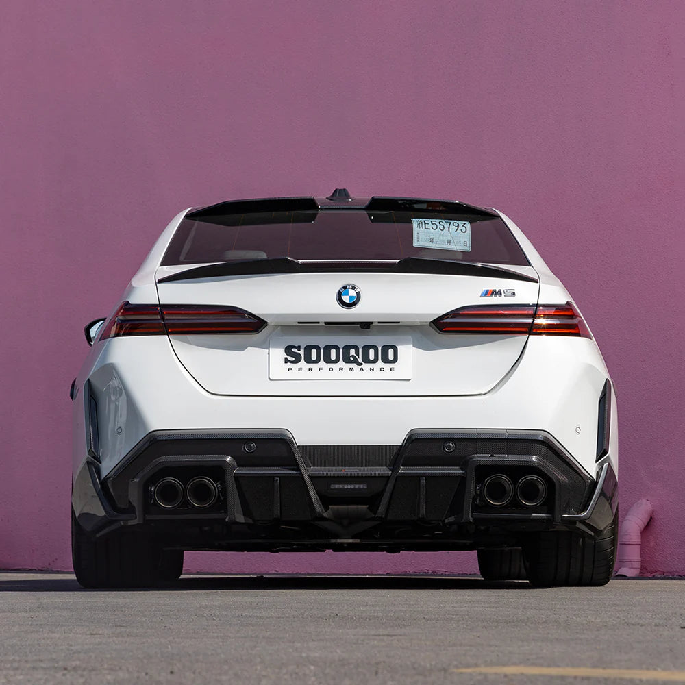 SOOQOO BMW M5 G90 PREPREG CARBON FIBRE REAR SPOILER