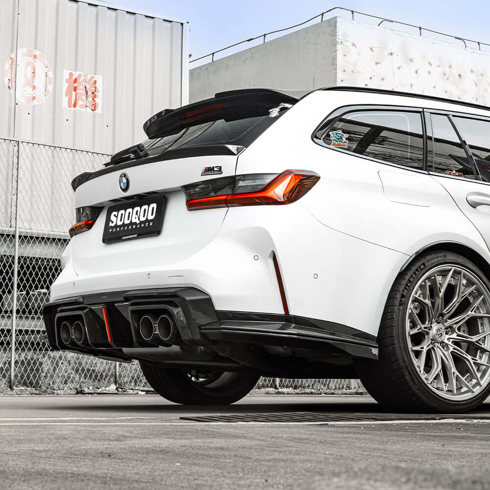 SOOQOO BMW M3 G80 G81 PREPREG CARBON FIBRE REAR DIFFUSER SET WITH BRAKE LIGHT